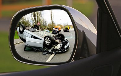 Wypadek samochodowy – jak się zachować?